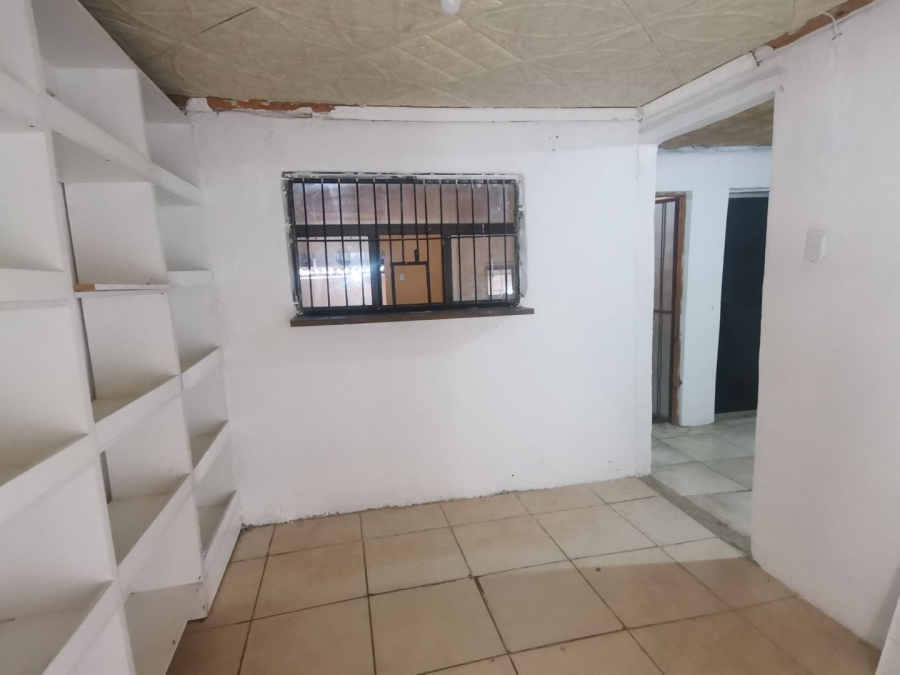  Bedroom Property for Sale in Kwa Nobuhle Eastern Cape